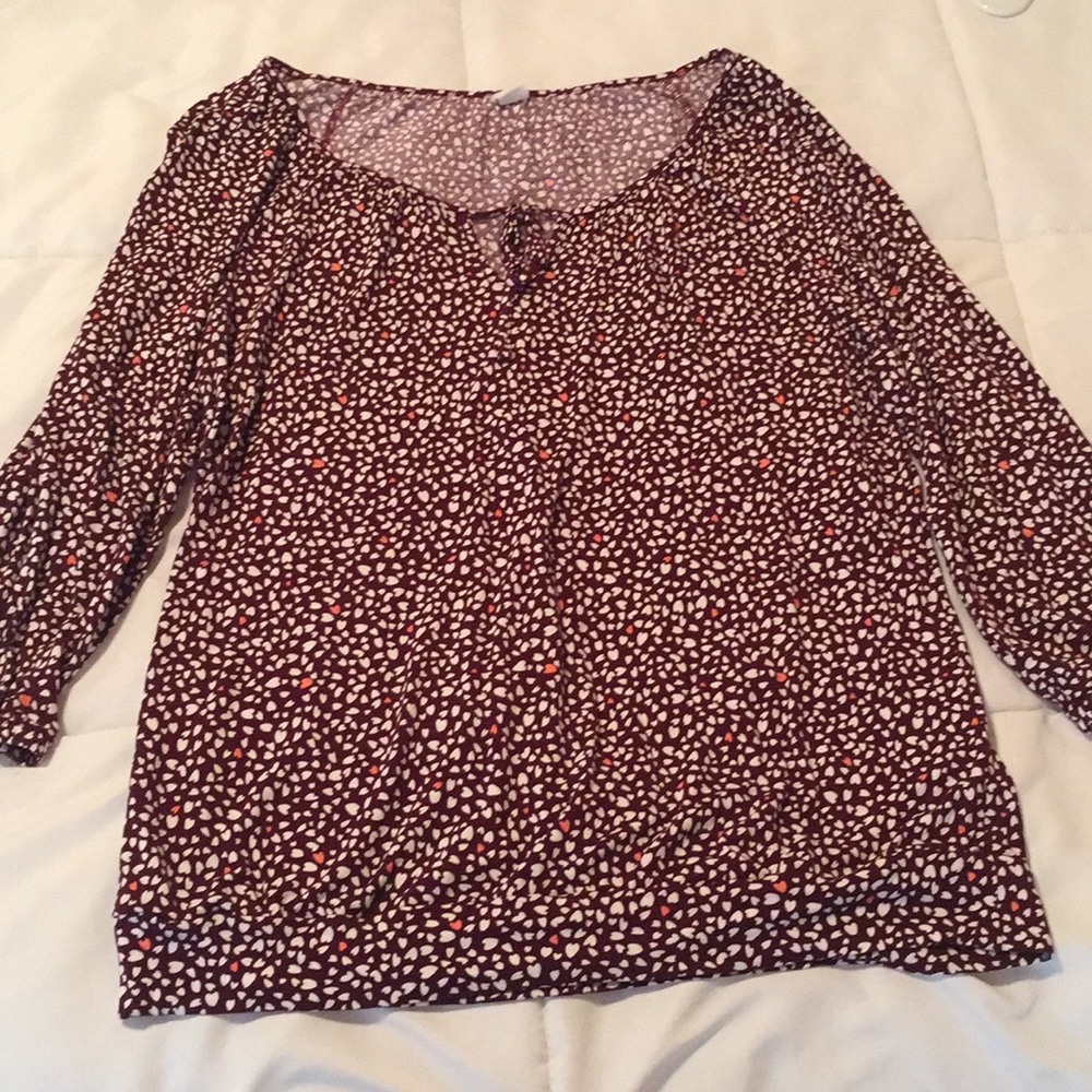 Blouse with heart pattern